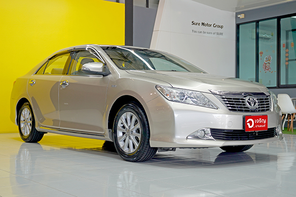 TOYOTA CAMRY G 2.0AT 2012